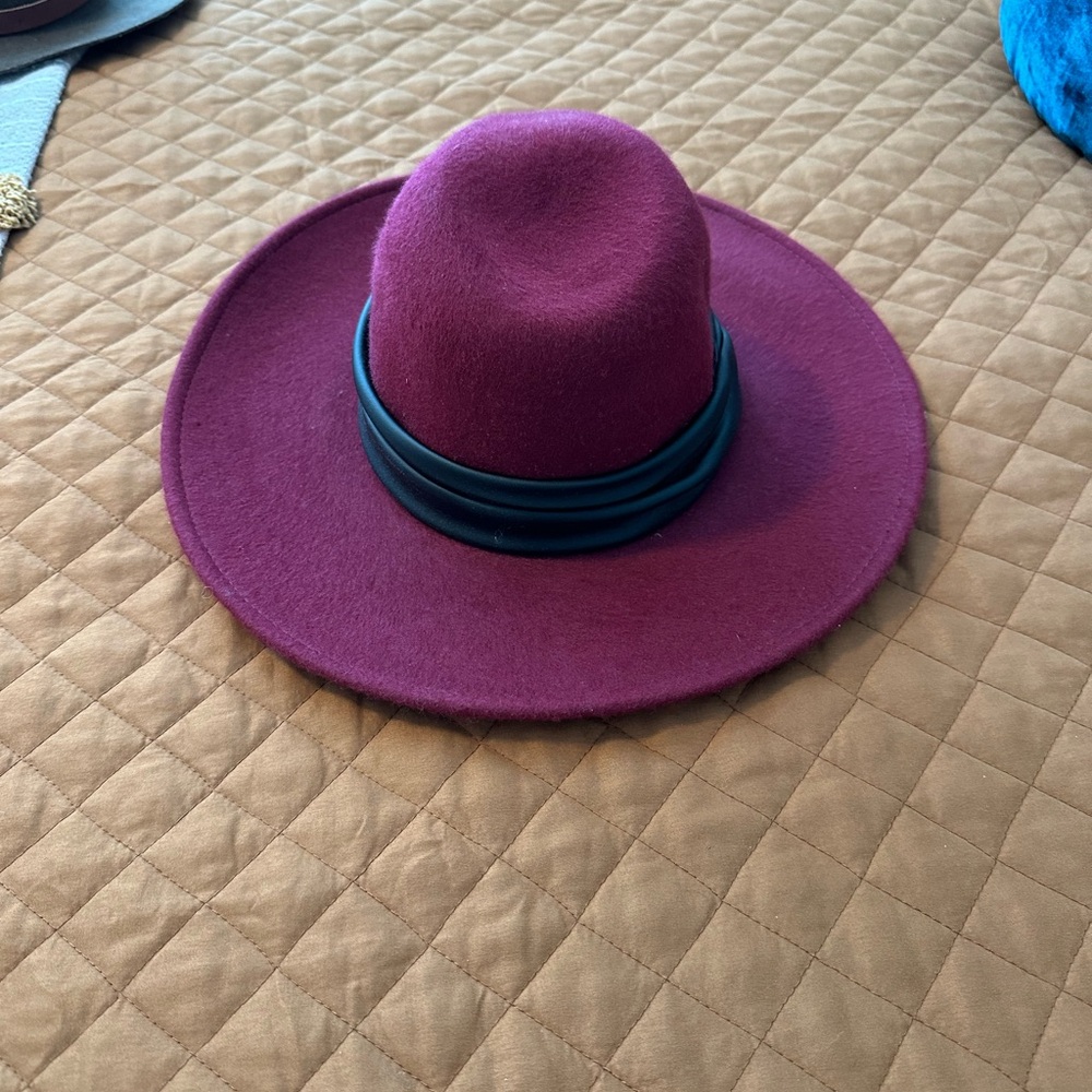 Elegant Burgundy Hat with Black Band
